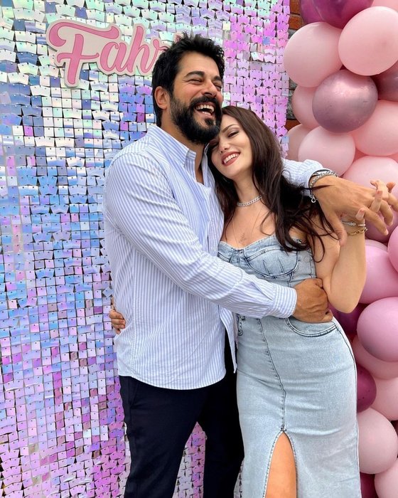 Fahriye Evcen doğum gününde kendisine hayran bıraktı