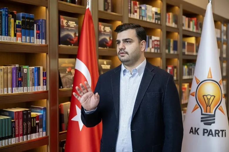 ak-parti-genel-sekreteri-inandan-cemil-tugayin-chpden-istifasina-iliskin-aciklama-tugayin-istifasi-izmir-icin-1781855881490.jpeg