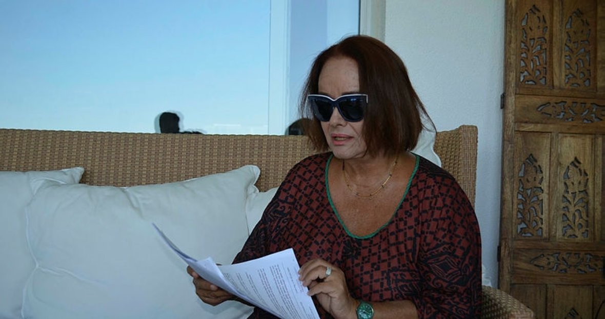 Mujde Ar Isyan Etti Bodrum Belediyesi Ni Cimer E Sikayet Etti