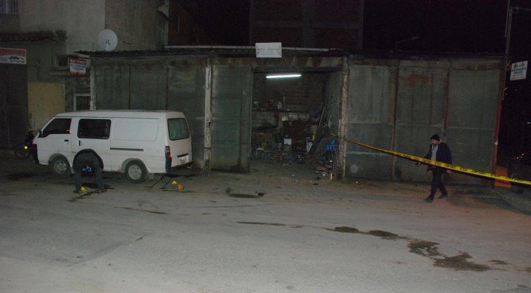 İzmir’de kaportacıda cinayet