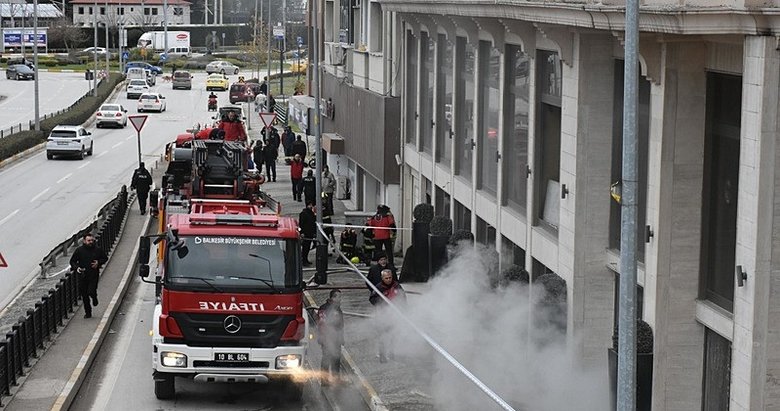 Balıkesir’de otel binasında patlama!