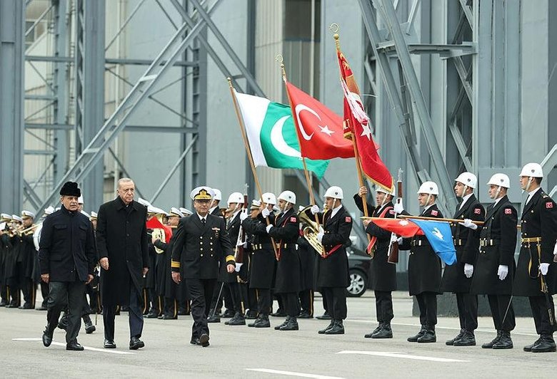 Başkan Erdoğan: 2023 savunma sanayiimizde pek çok ilki yaşayacağımız bir sene olacak