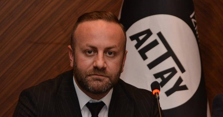 Büyük Altay’da kongre telaşı