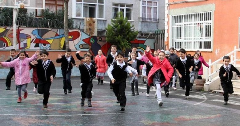 Son dakika: Milli Eğitim Bakanı Ziya Selçuk açıkladı! Okullar tatil edilecek mi?