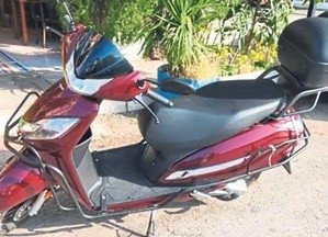 Biri 13 yaşında 2 hırsız kameralara yakalandı