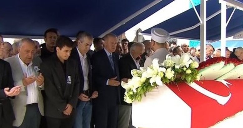 Mehmet Barlas’a veda! Başkan Erdoğan da cenaze törenine katıldı