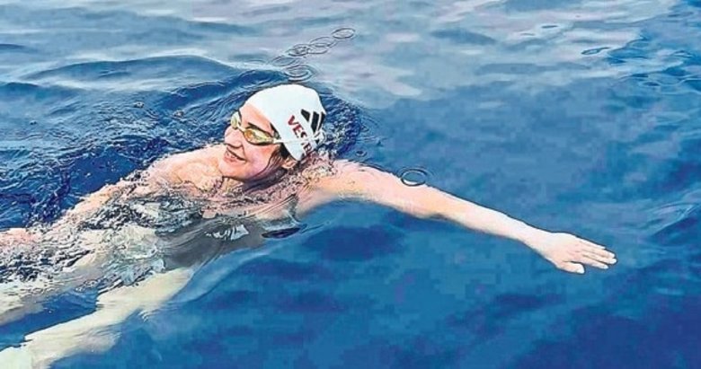 Ka’iwi Kanalı’nda zaferin adı: Aysu Türkoğlu