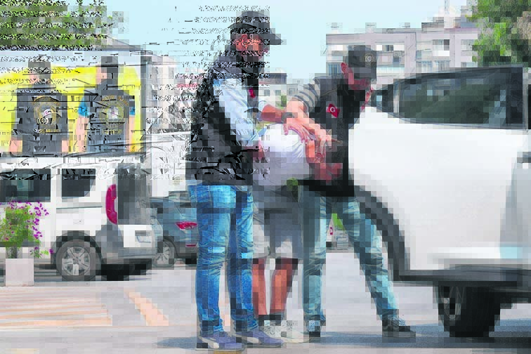 Ölümün kıyısından döndüm