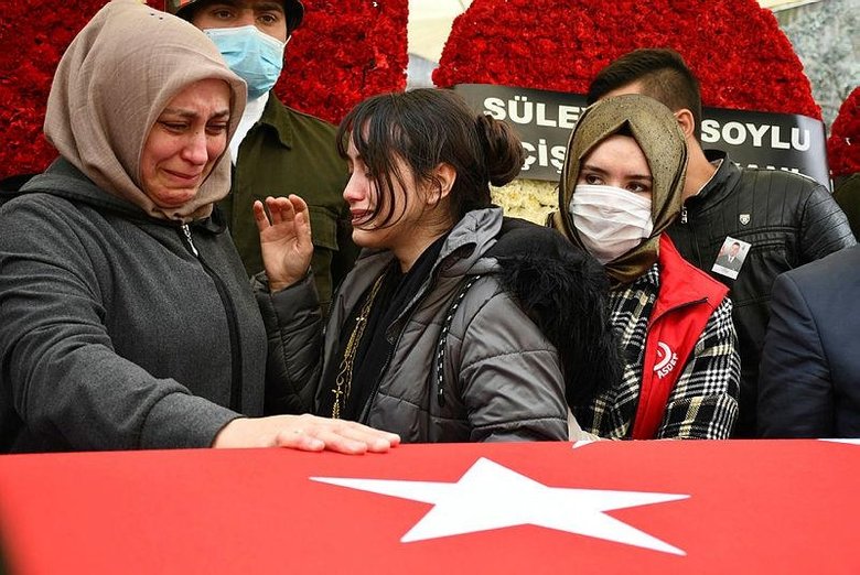 Manisalı şehit Uzman Onbaşı Onur Karakaya son yolculuğuna uğurlandı