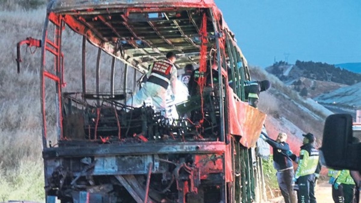 Otobüs faciasında ölü sayısı 9’a çıktı