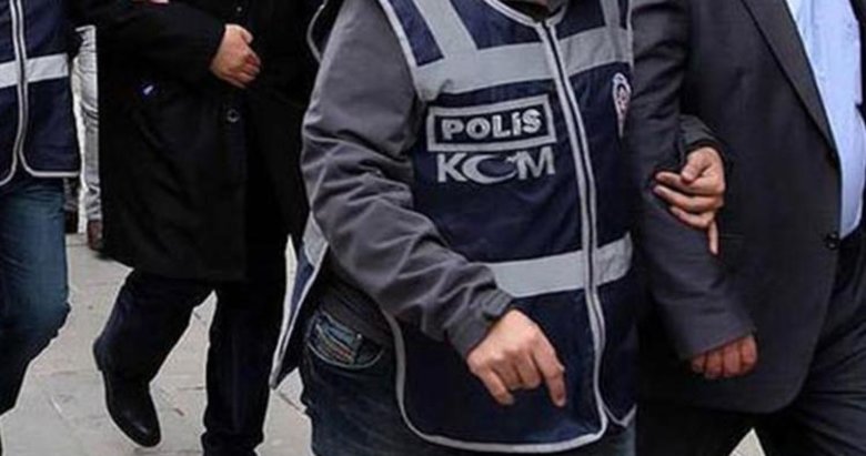 İzmir’de FETÖ operasyonu: 18 gözaltı
