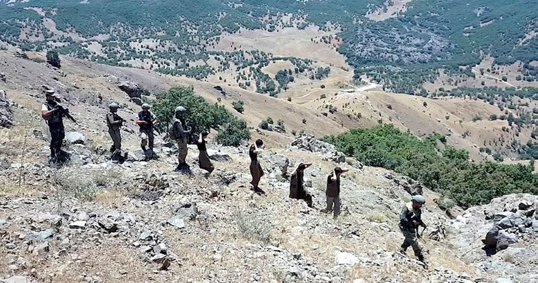 Son dakika: PKK’dan kaçan 5 terörist teslim oldu