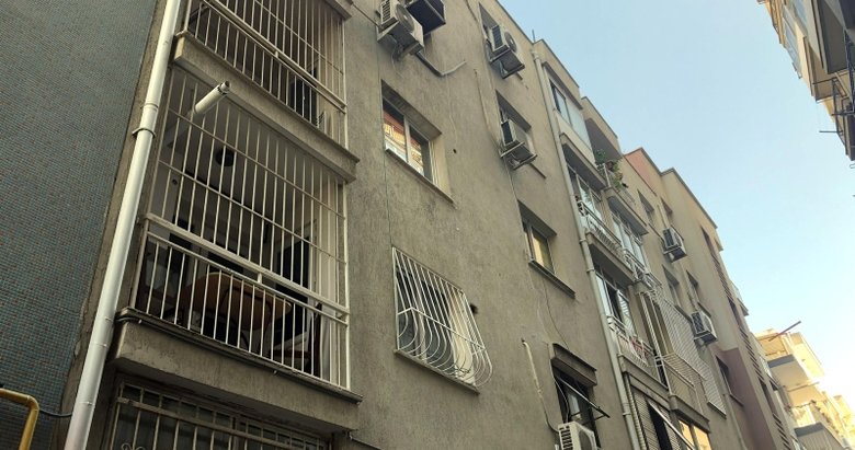 Çatlaklar sonrası tahliye edilmişti! İzmir’deki o binanın raporu çıktı