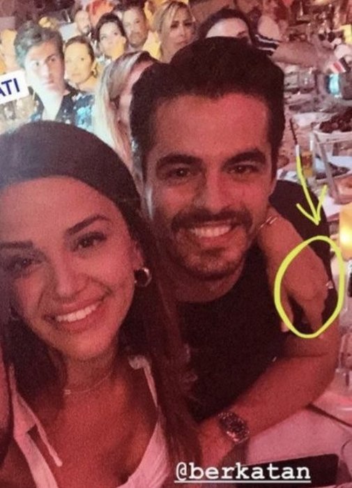 Oyuncu Berk Atan ve sosyal medya fenomeni Selin Yağcıoğlu ayrıldı