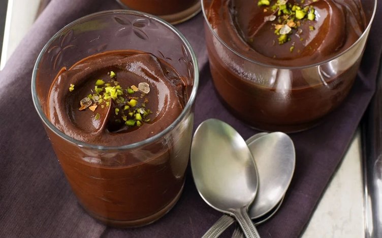 MasterChef çikolatalı Mus nasıl yapılır? Tüm malzemeleri ve tüyoları ile birlikte MasterChef Çikolatalı Mus tarifi…