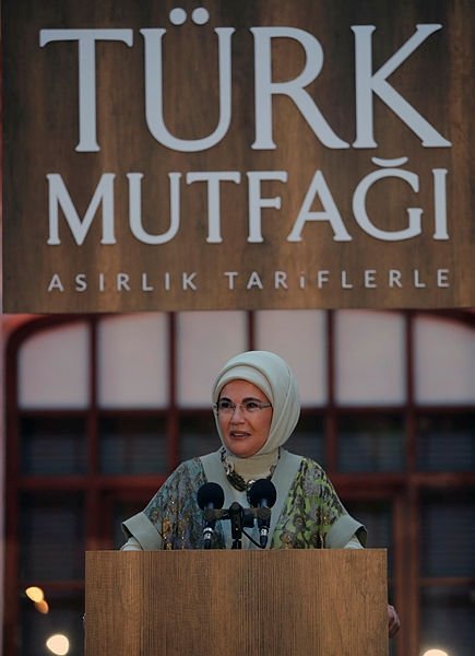 Asırlık Tariflerle Türk Mutfağı kitabı