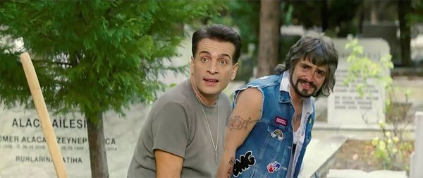 Baba Parası filmi seyirciyi şaşırtacak! Bu filmde şifreyi bulan 1 milyarı kapar