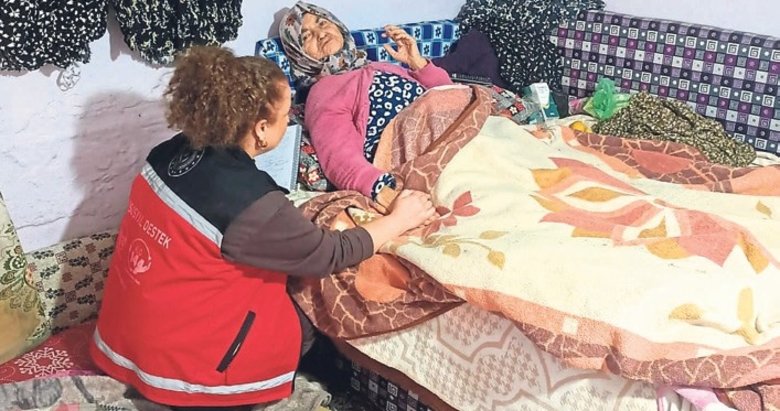 Aydın’da Ayşe nineye devletin şefkatli eli uzandı