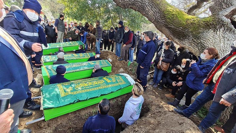 Feci şekilde can vermişlerdi! Ölen anne ve 3 çocuğunun cenazesinde ağıtlar yürekleri yaktı