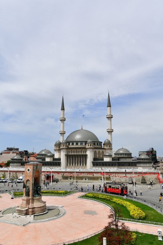 İstanbul için tarihi gün! İşte Taksim Camii’nin dikkat çeken özellikleri