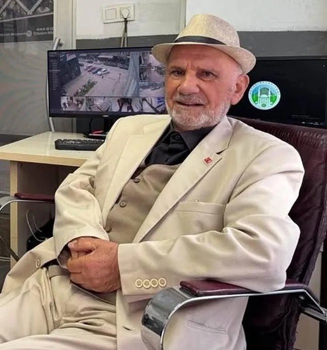 Sakarya’da asansör faciası ölümle bitti: Eski belediye başkanı hayatını kaybetti