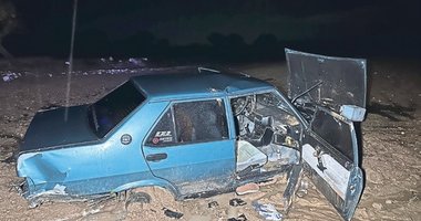 Uşak’taki kazada araç hurdaya döndü