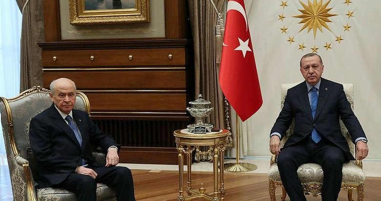 Başkan Erdoğan-Bahçeli arasında ittifak görüşmesi