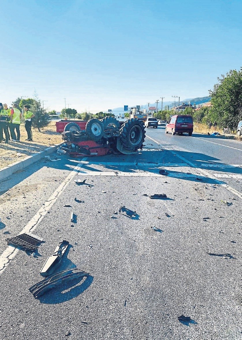 Traktör sürücüsü hayatını kaybetti