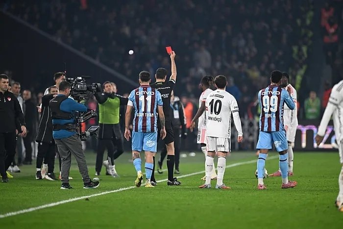 Fırtına geri döndü! Trabzonspor kendi evinde beraberliği yakaladı