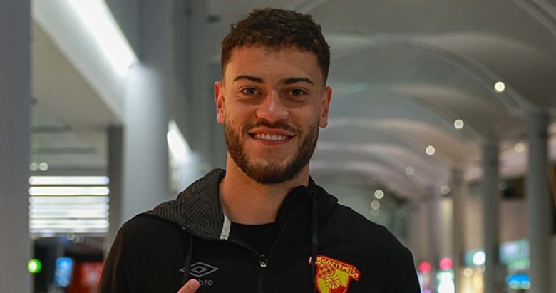 Romulo rekorla veda ediyor