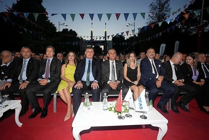 AK Parti’den Özgür Özel’e ’Dilruba Kayserilioğlu’ tepkisi: Tam bir şuursuzluk