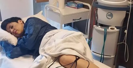 Ünlü şarkıcı Aydilge hastaneden paylaştığı...