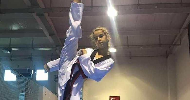 Ailesi ’kendisini korumayı öğrenir’ düşüncesiyle spora başlattığı Hatice, şampiyon oldu