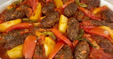 İftarda Ege esintisi sofranızda: İzmir köfte nasıl yapılır?