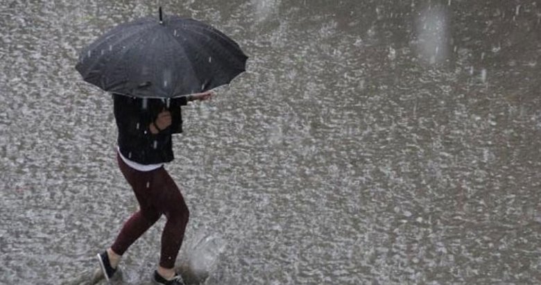 Meteoroloji'den İzmir'e sağanak yağış uyarısı! 27 Mart Çarşamba hava durumu...