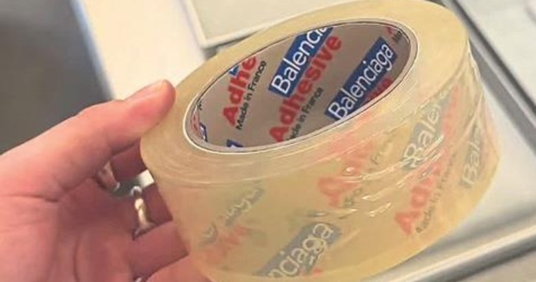 Moda devinden 4 bin dolarlık koli bandı!