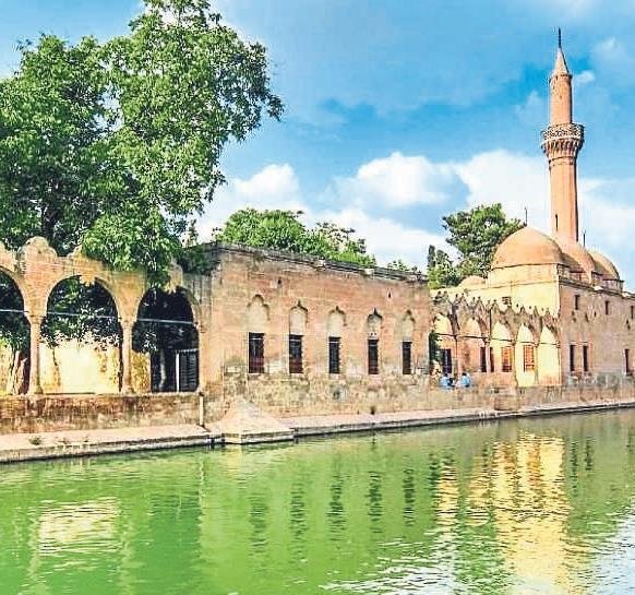 Cumhuriyet’in 100. yılında Urfa’ya 100 yeni proje