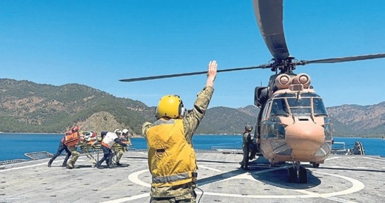 Marmaris açıklarında nefes kesen tatbikat