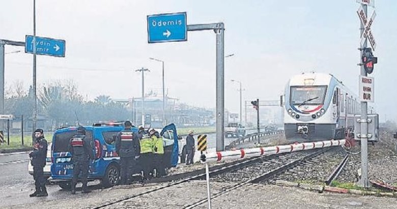Aydın’da yolcu treni Azeri kadına çarptı