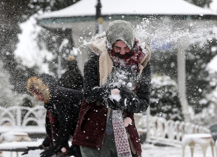 İzmir’de hava bugün nasıl olacak? Meteoroloji’den 5 ile kritik uyarı! 9 Ocak hava durumu