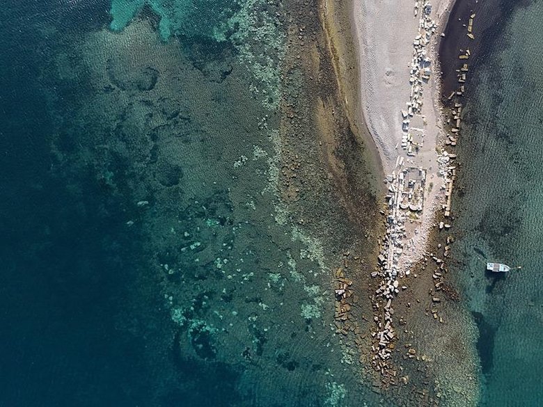 Anadolu’daki en iyi korunmuş antik kent limanı İzmir’de