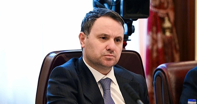 Bakan Gürlek’ten Özel’e 1 milyonluk tazminat davası