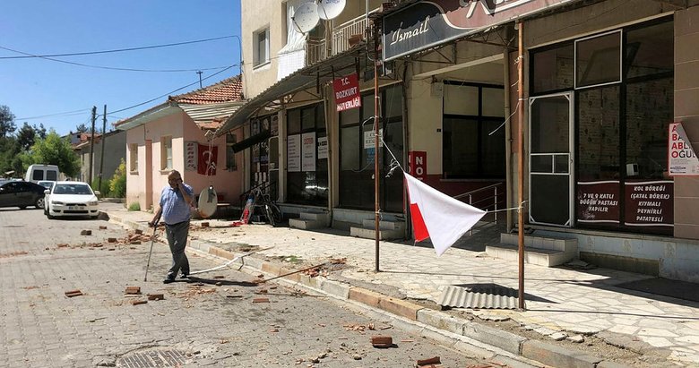 Denizli Valisi Hasan Karahan’dan deprem açıklaması