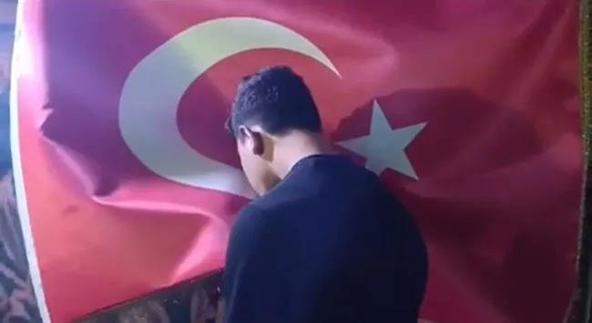 Güvenlik kaynakları duyurdu! Suriye’deki bayrak provokatörü yakalandı