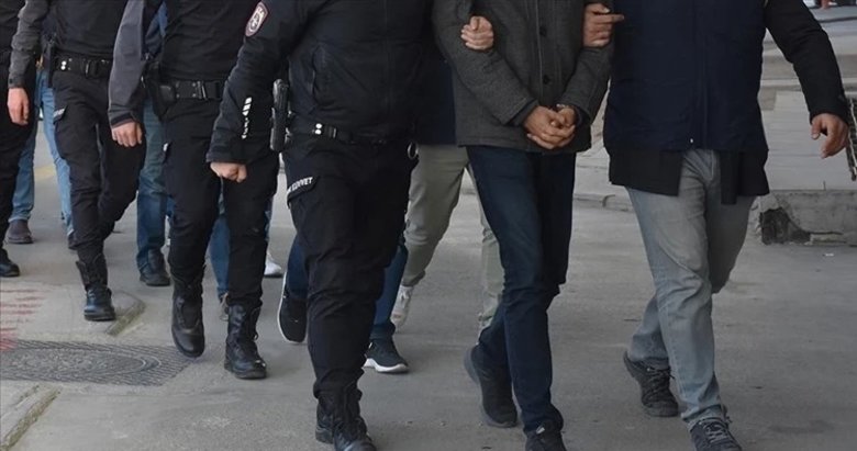 İstanbul merkezli 11 ilde dev FETÖ operasyonu! Vergi müfettişleri gözaltında