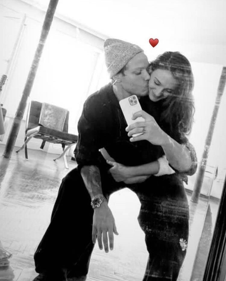 Survivor sunucusu Murat Ceylan’ın yeni aşkı ortaya çıktı! Fotoğraf olay oldu