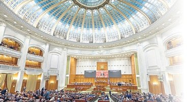 Romanya’daki Avrupa yanlısı hükümet düştü