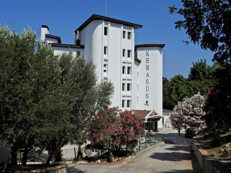 Izmir Cesme De Hayali Otel Ismiyle Vurgun Yuzlerce Kisi Magdur Oldu