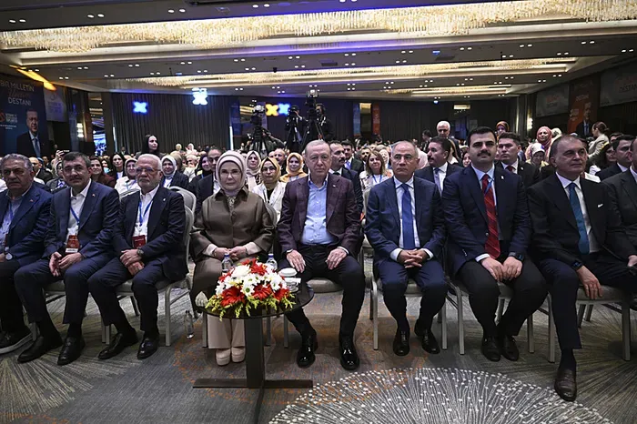 Başkan Erdoğan: AK Parti bir Türkiye kitabıdır
