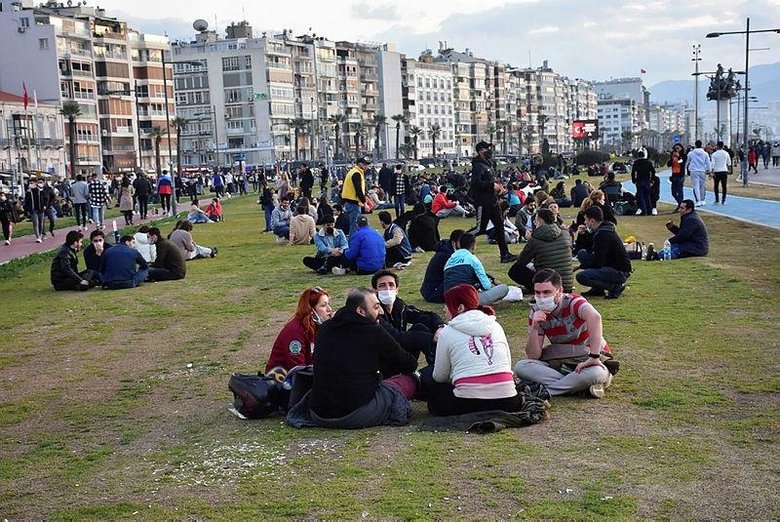 İzmir için uyardı: Vaka sayıları korkutucu düzeye gelecek